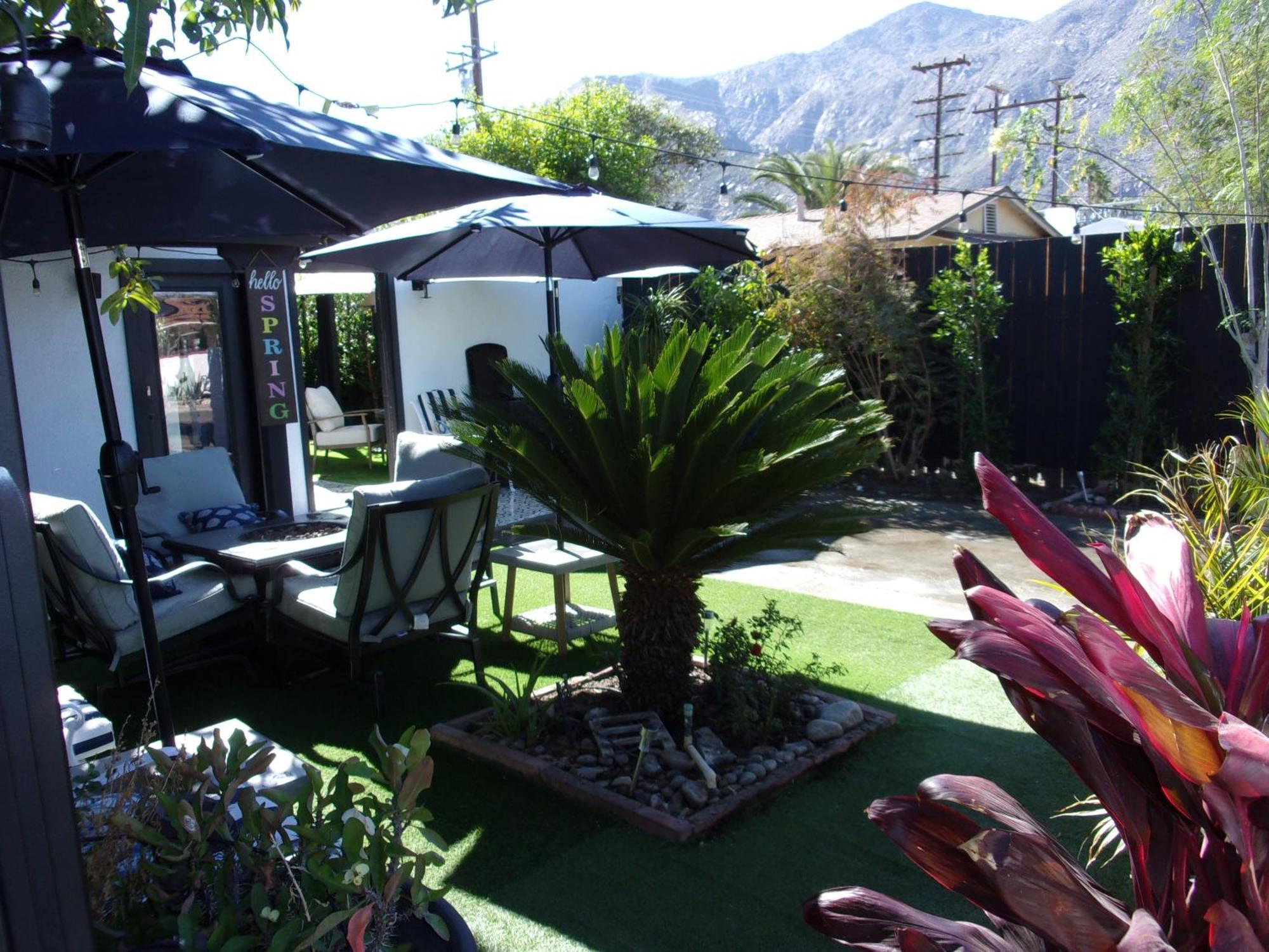 Updated Dwntwn 2Bd Twnhse W/Hot Tub& Private Patio Palm Springs Bagian luar foto