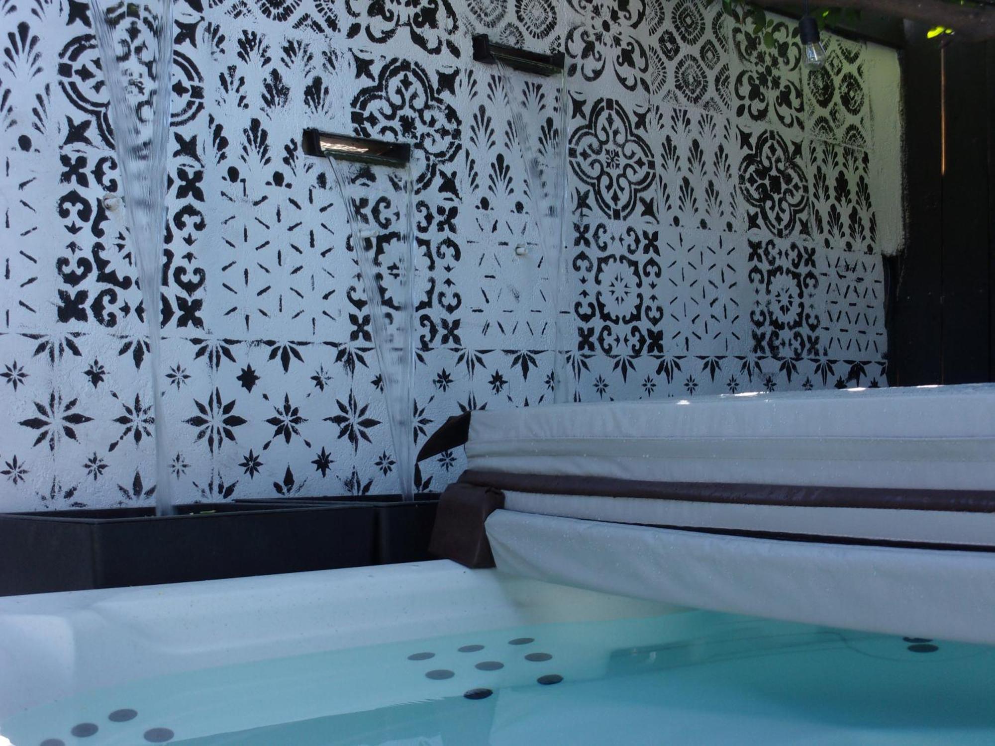 Updated Dwntwn 2Bd Twnhse W/Hot Tub& Private Patio Palm Springs Bagian luar foto
